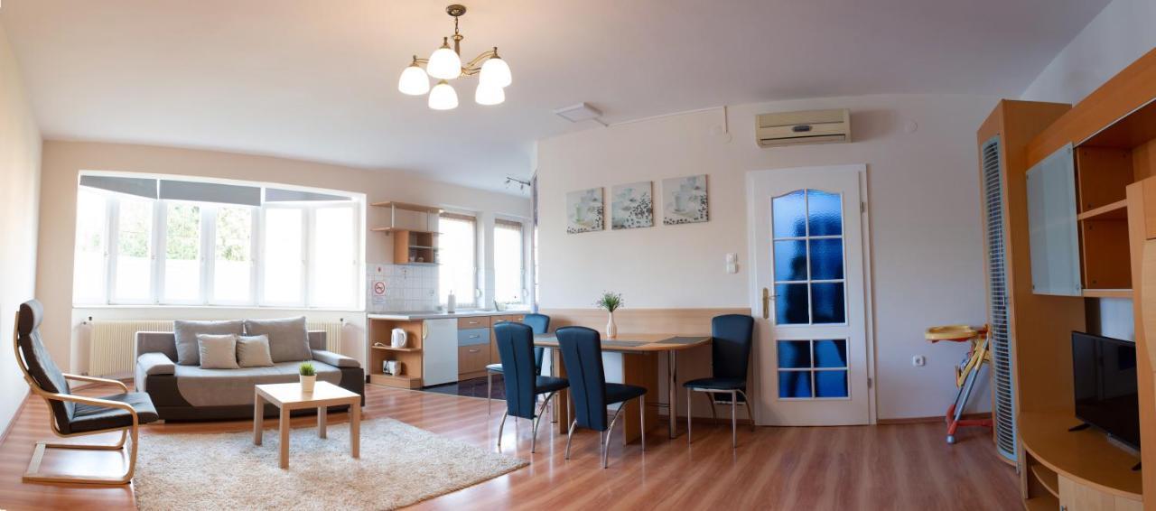 Titan Apartman Gyula Exteriör bild